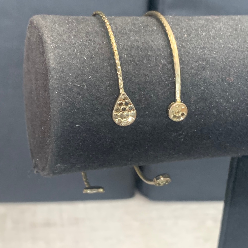 Gold Tone Textured Cuff Bracelet Set Teardrop and Disc Open Bangle 2 Piece 5507